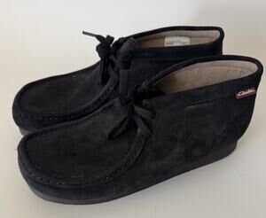 Clarks | Shoes | Clarks Boots | Poshmark display picture 2